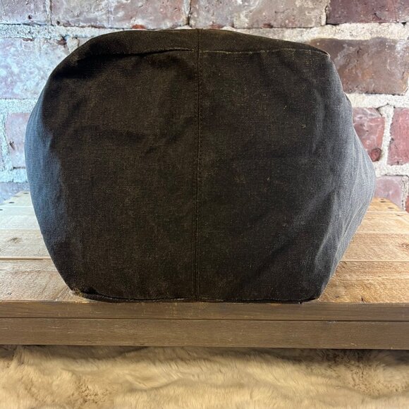 Large Lululemon Shoulder Bag Zippered Closure and Chunky Hardware Black - Picture 13 of 13